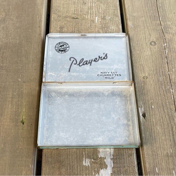 Vintage 1960’s Player’s Mild Navy Cut Cigarettes Empty Cigarette Tin - Picture 12 of 15